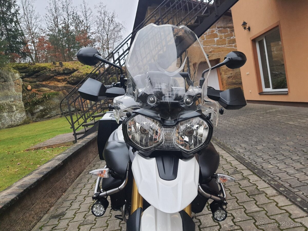 Triumph Tiger 800 XRT - SUPER STAV + VÝBAVA - 3