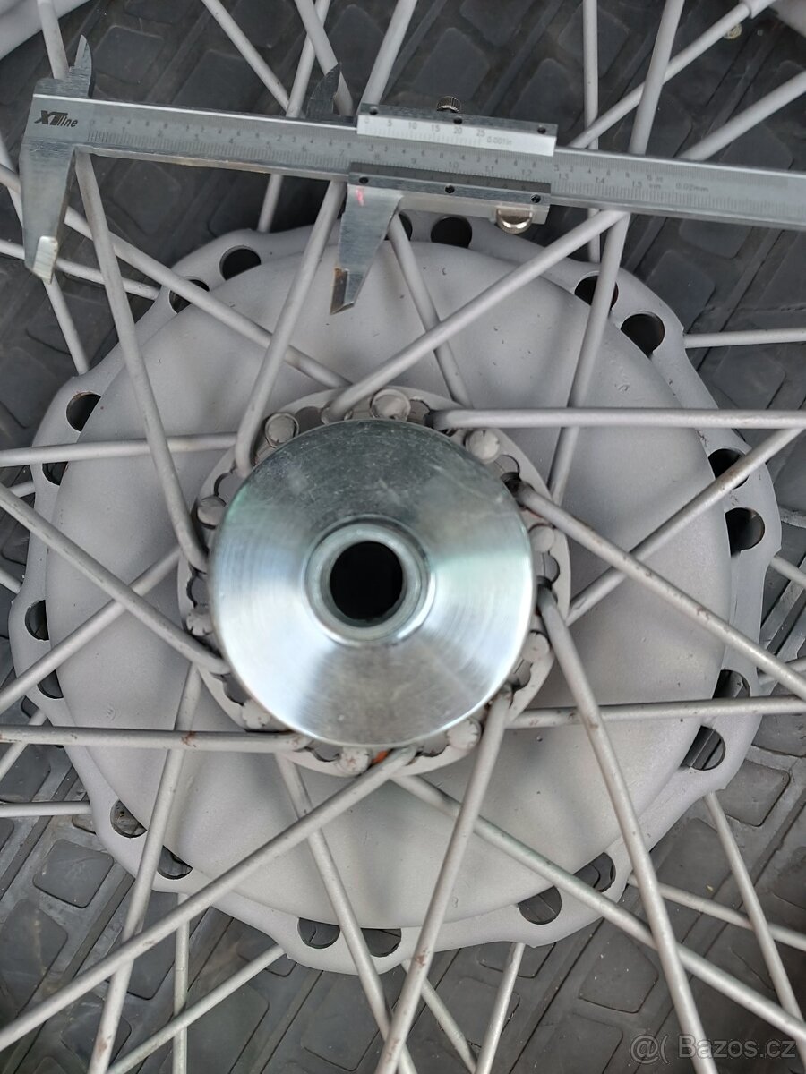 Soukolí 8/37 9/35 10/35 střed kola ráfek buben ložiska - 3