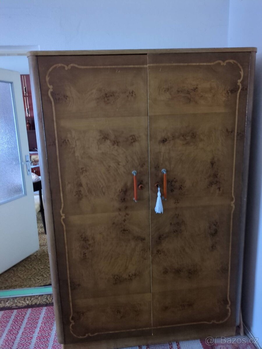 Daruji za odvoz skříně - 3