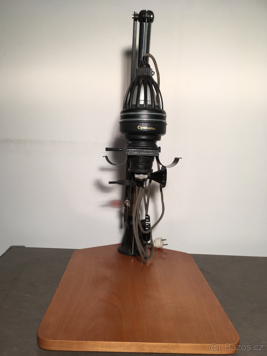 Zvětšovák Meopta. - 3