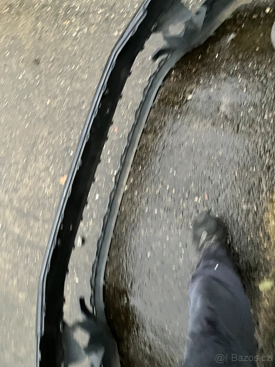 predni naraznik vw passat b6 ostrik pdc - 3