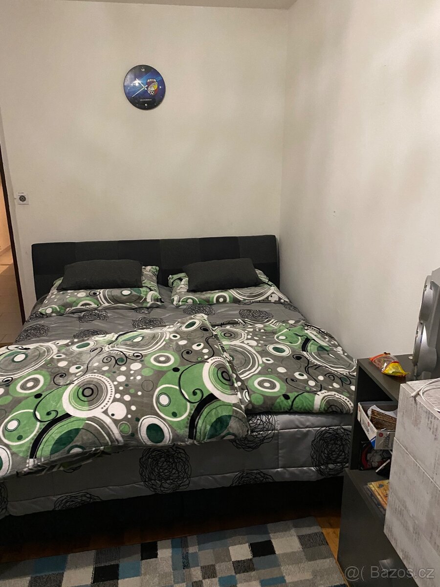 Manželská postel - 3