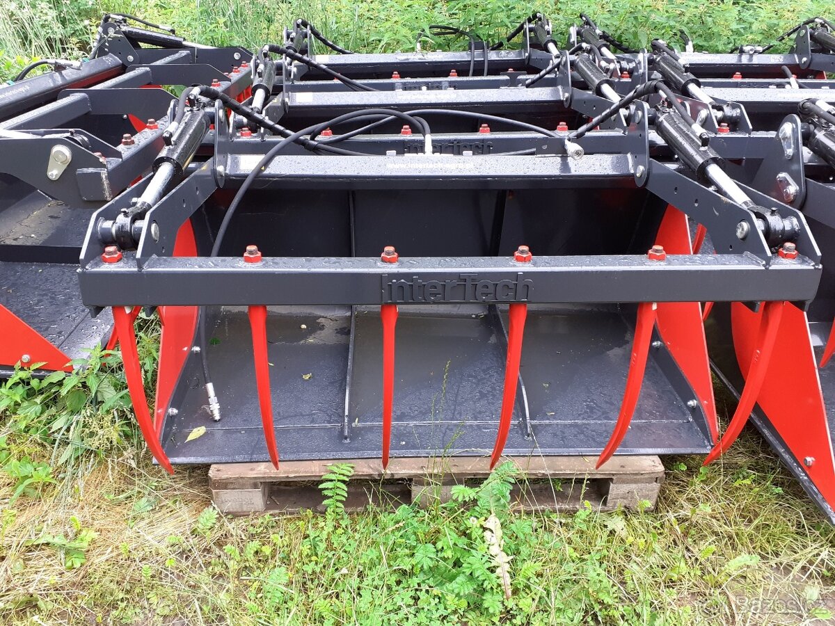 lopata s přidržovačem kované hroty - 3