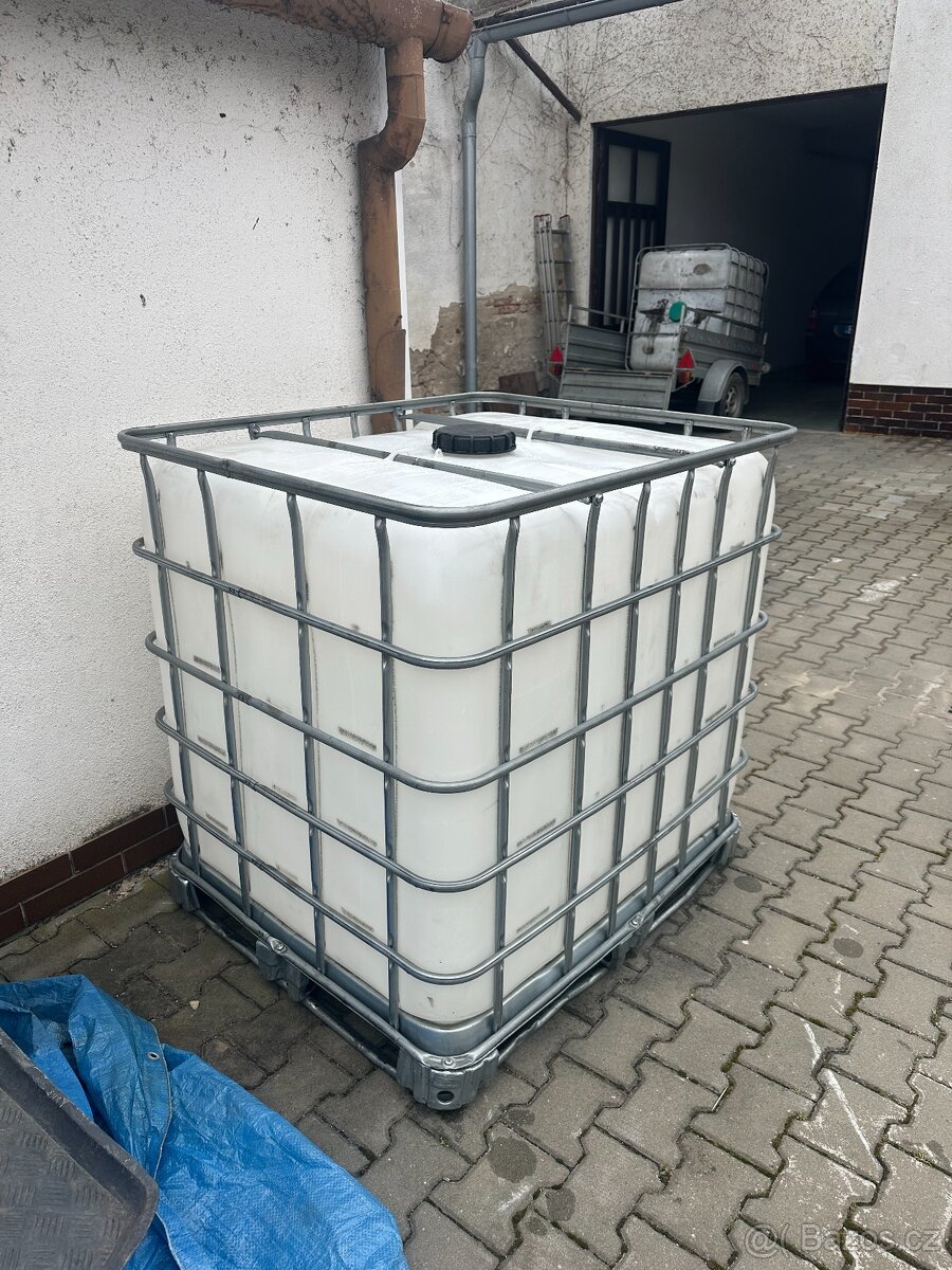 IBC nádrž 1000l - 3