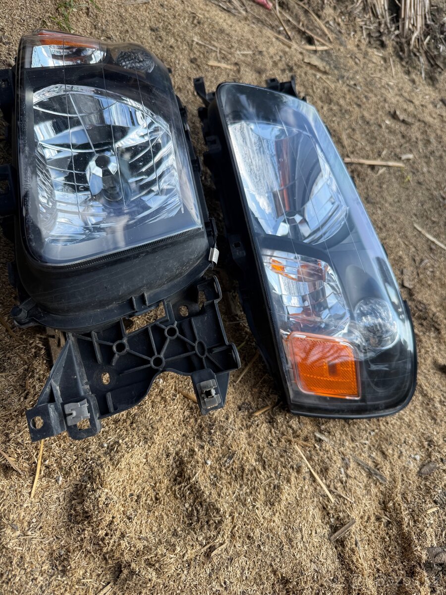 Subaru Forester sg 2004 světla - 3