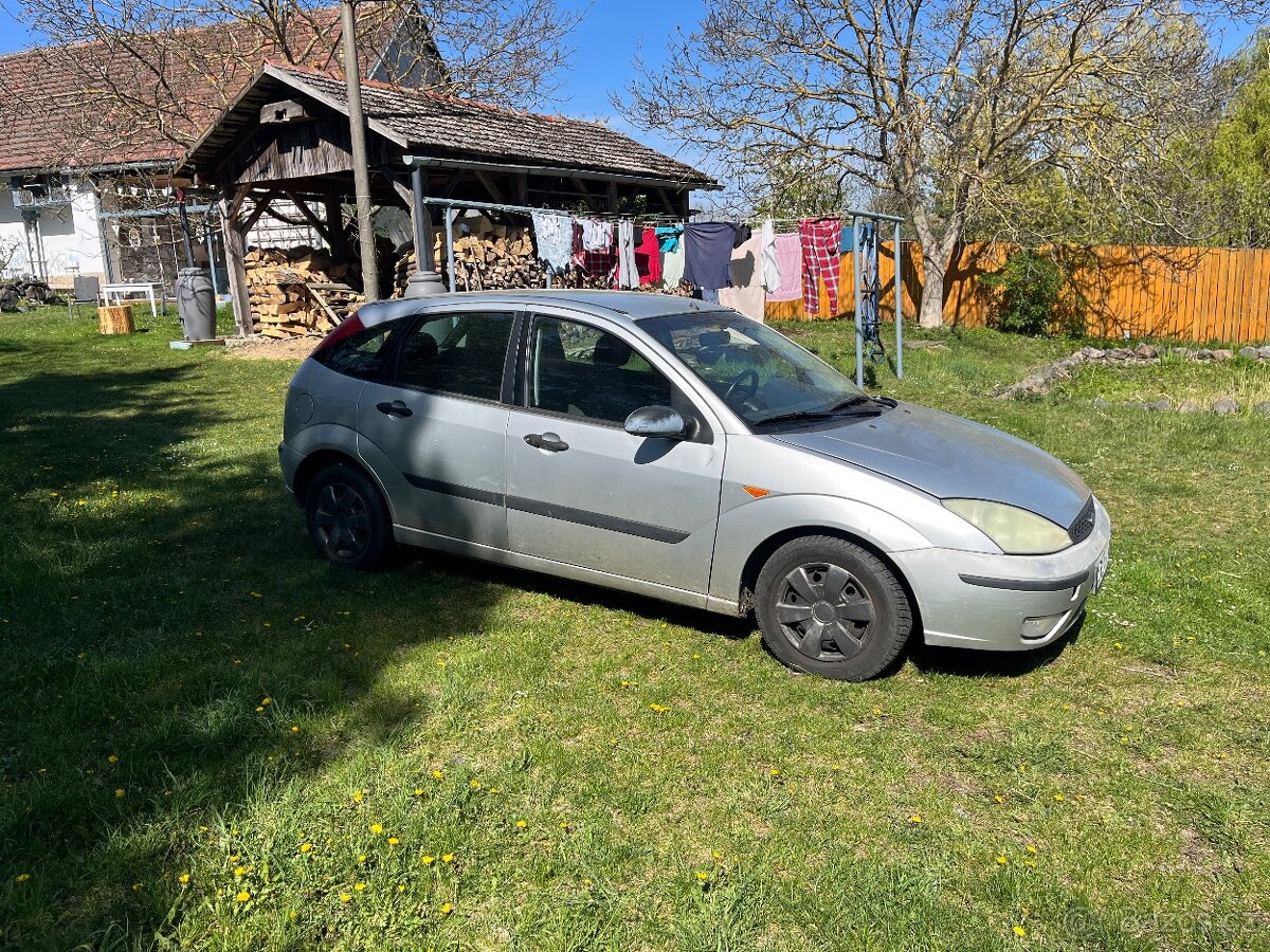 Ford focus - 3