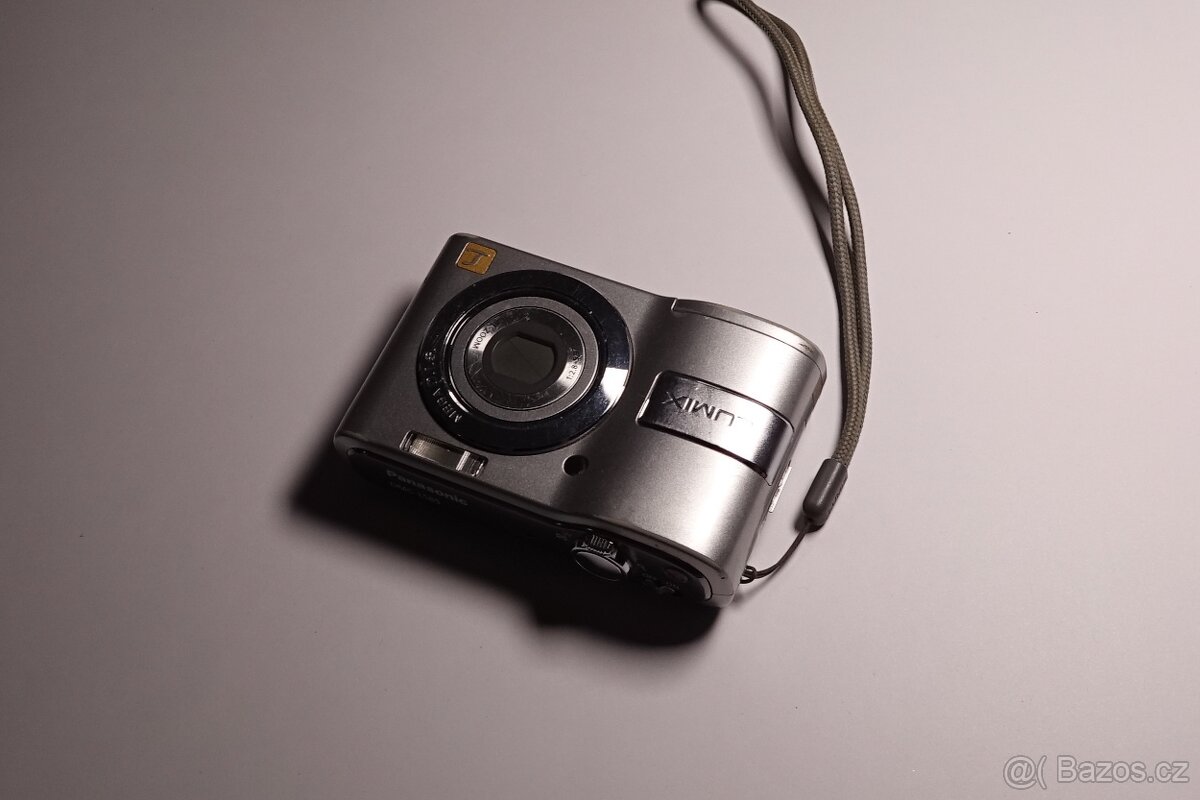 Panasonic Lumix DMC-LS85 - 3