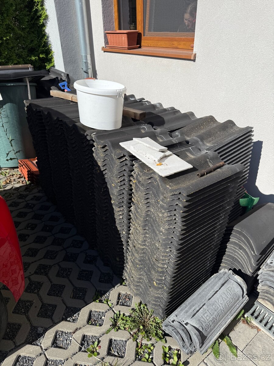 střešní tašky + příslusenstvi - 3