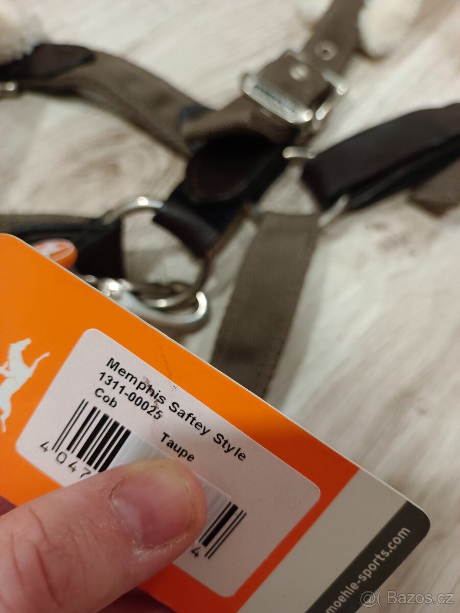 Nová safety ohlávka pro koně Schockemohle - 3