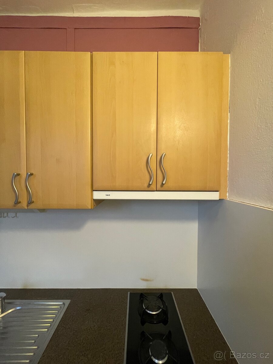 Kuchyňská linka se spotrebici - 3