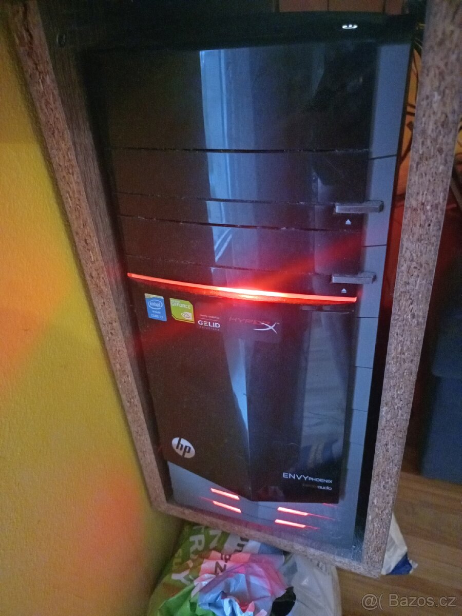 HP Envy 810-000ec - 3