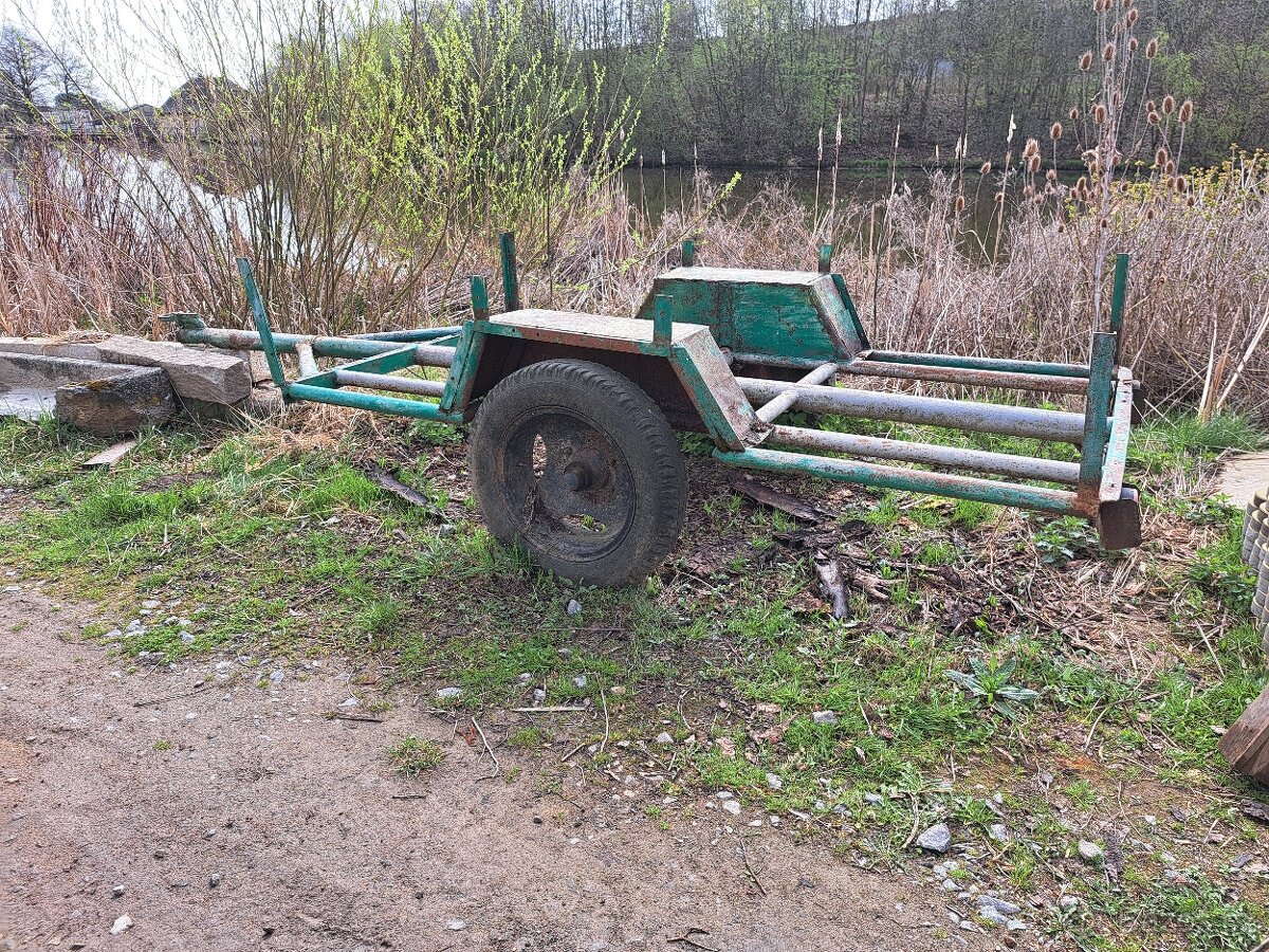 Přívěs, kára za traktor, s pevnou nápravou - 3