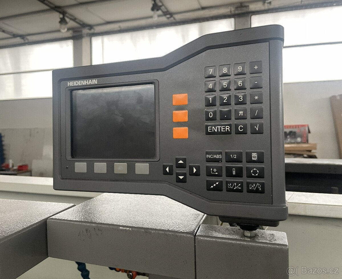 Soustruh hrotový SN 50 C/2000 - 3