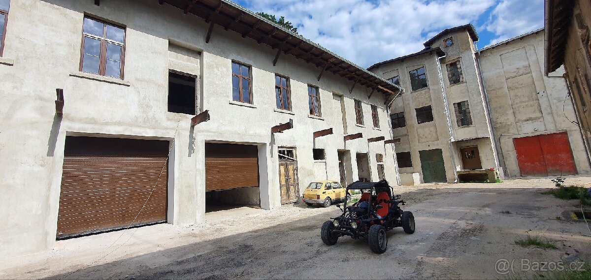 Pronájem skladových, parkovacích a výrobních prostor - 3