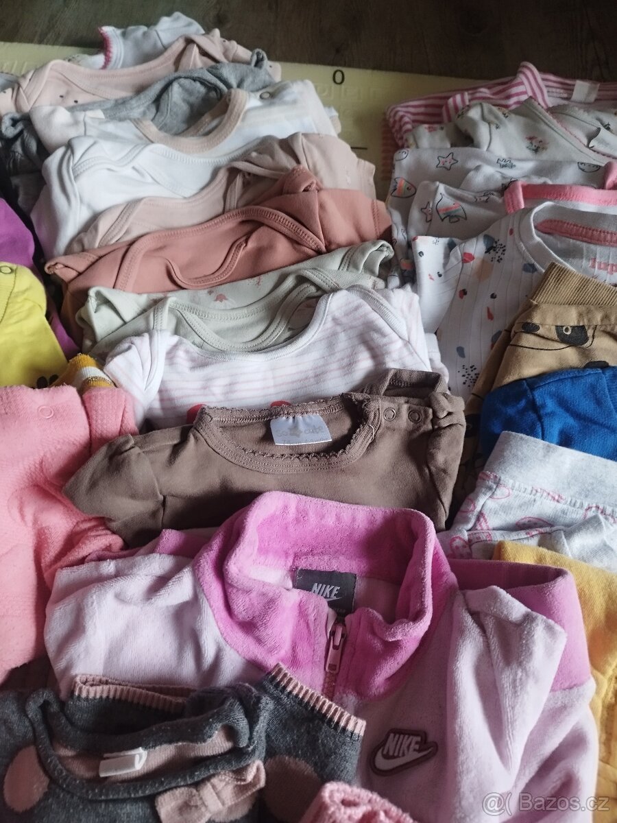 Oblečení pro holčičku vel. 74-80 - 3