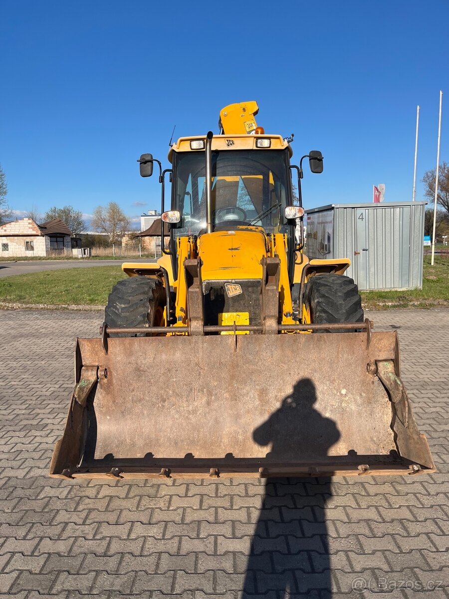 JCB 4CX SUPER SITEMASTER - 3