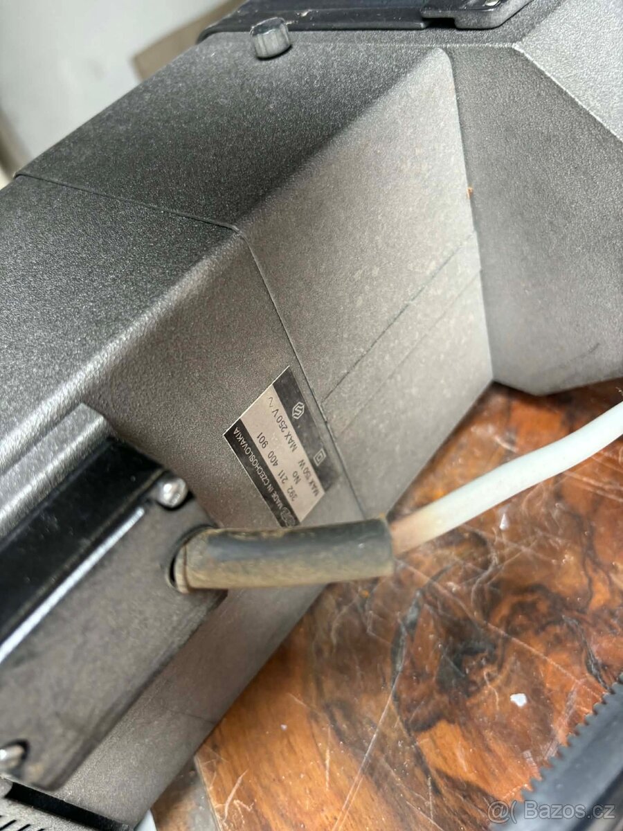 Zvětšovací přístroj - 3