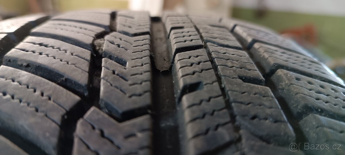 185/60R15 zimní Fortune - 3