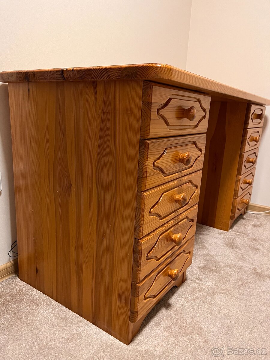 PSACÍ STŮL Z BOROVICE - 3