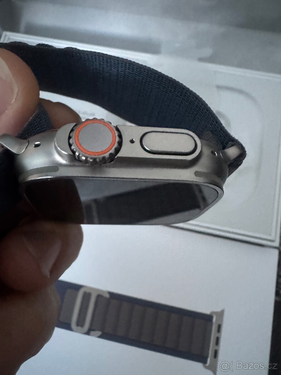 Apple watch ultra 2 49mm top stav - 3