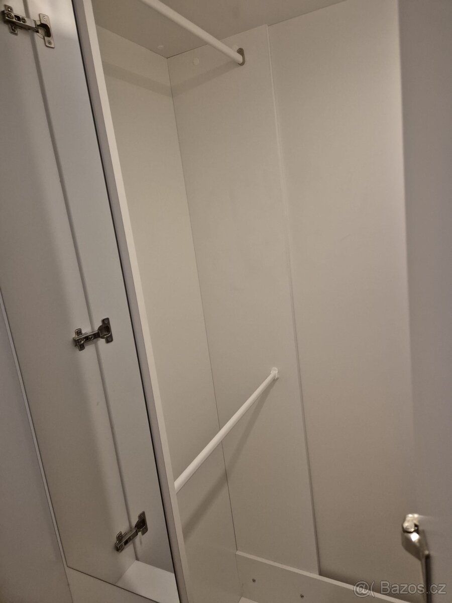 Šatní skříň rohová s boční skříňkou Yeti - 3