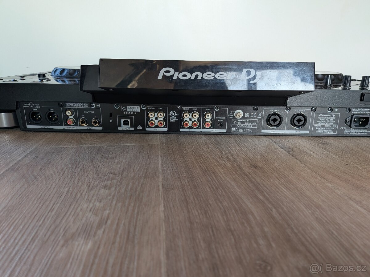 Pioneer DJ XDJ-RX3 + záruka + deck saver + case - 3