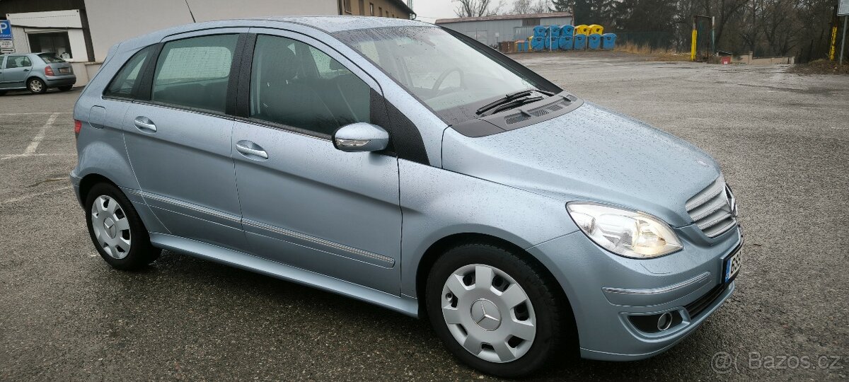 Mercedes-Benz Třídy B 180 CDI - 3