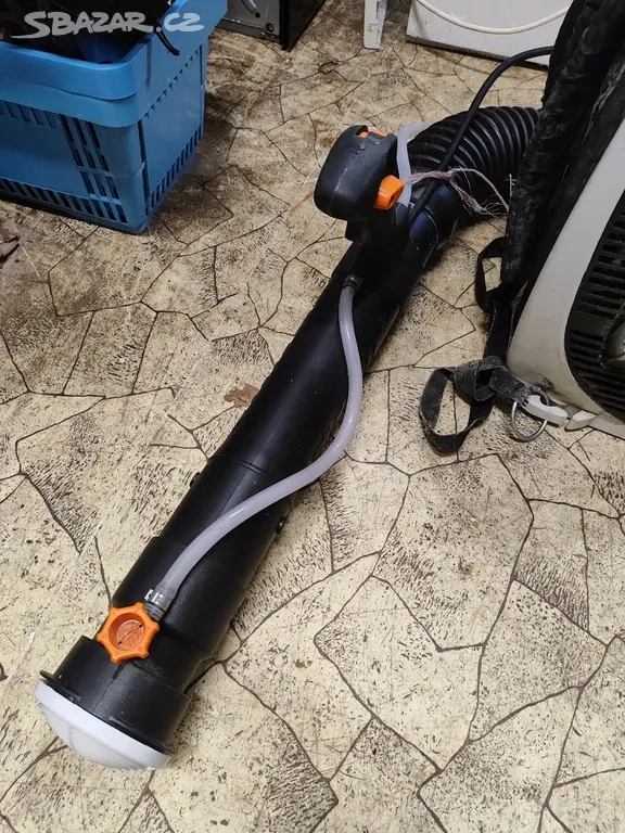 Zádový benzínový Rosič STIHL SR 430 - 3
