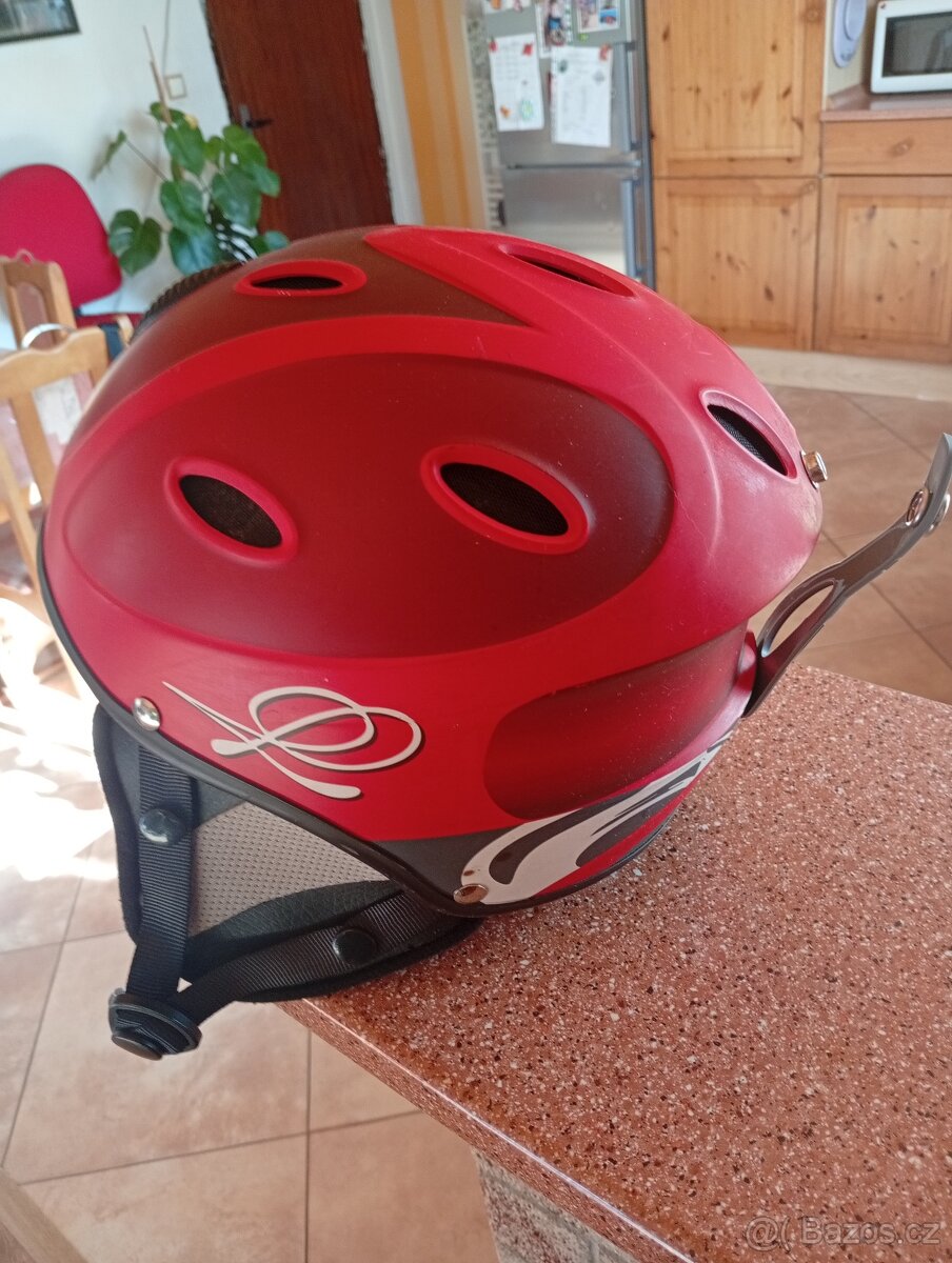 lyžařská přilba - 3