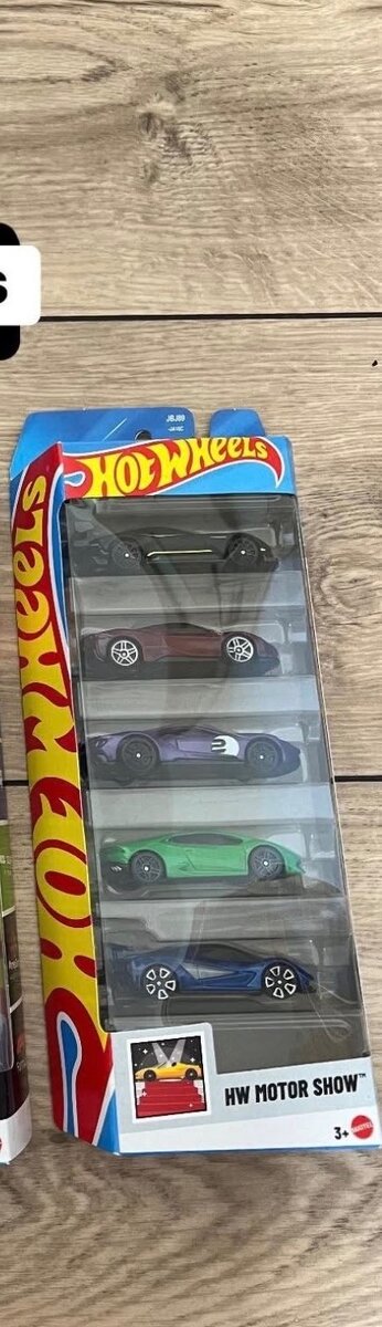 Hot wheels - 3