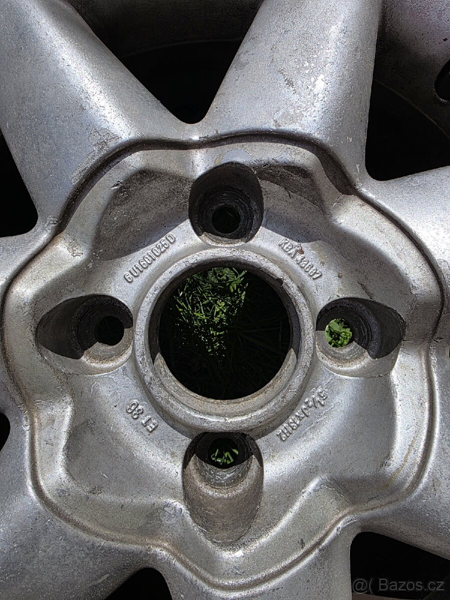 Felicia 4x100 r13 - 3