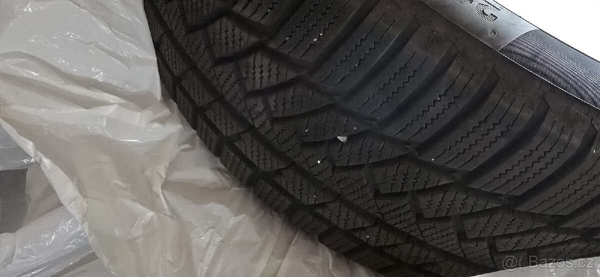 Zimní pneu continental 215/50r19 - 3