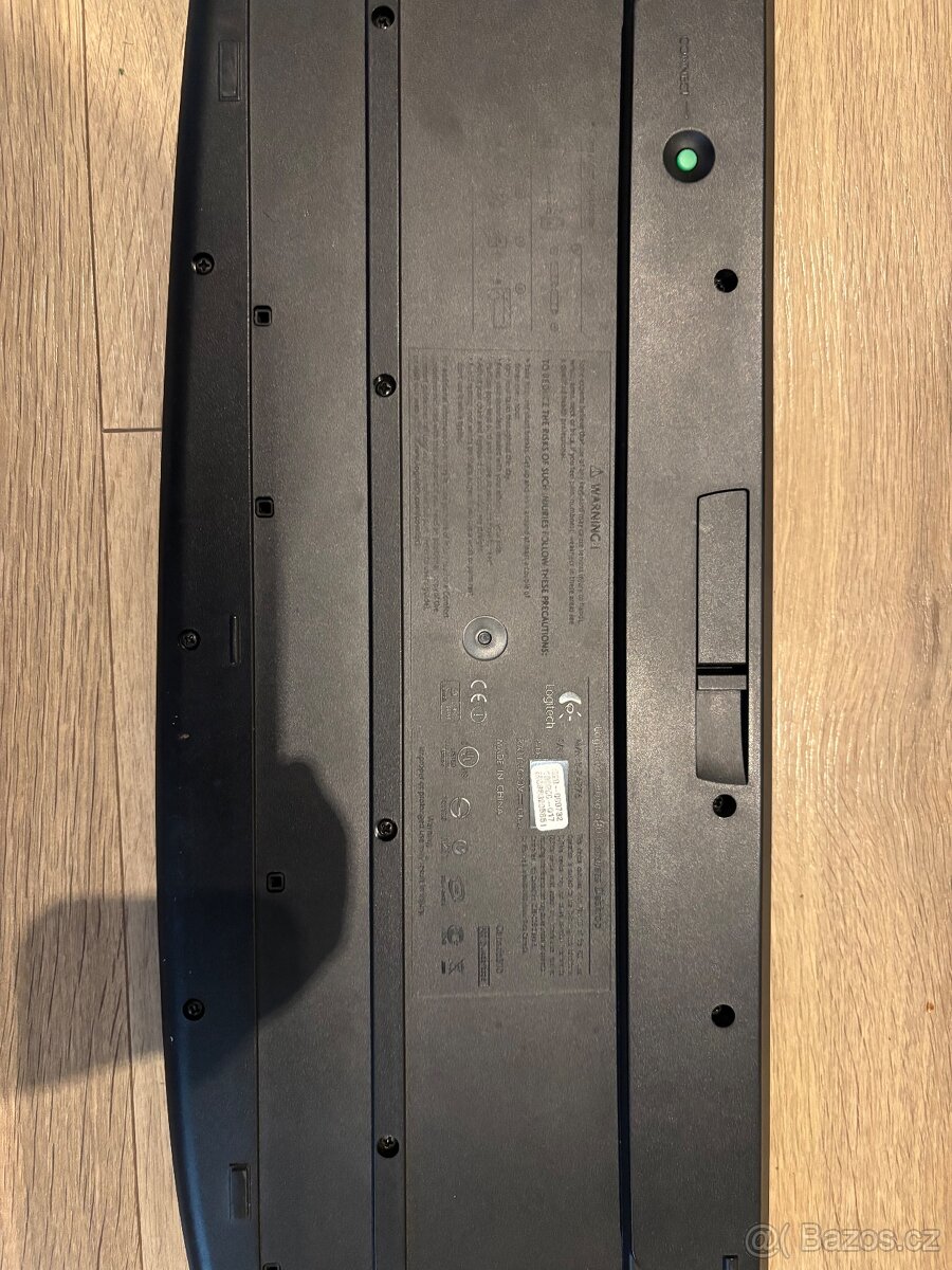 Bezdrátová klávesnice Logitech - 3
