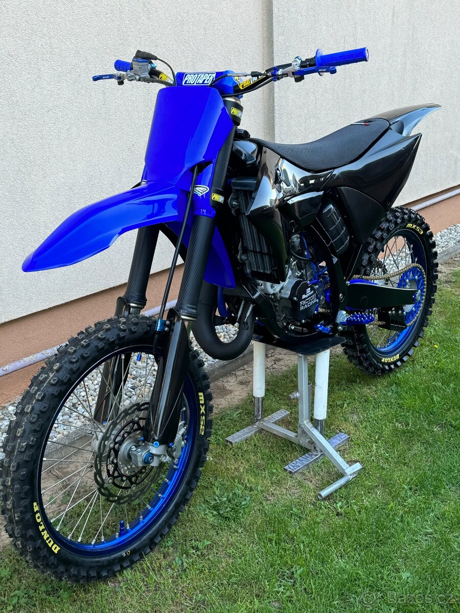 Yamaha yz 125 - 3