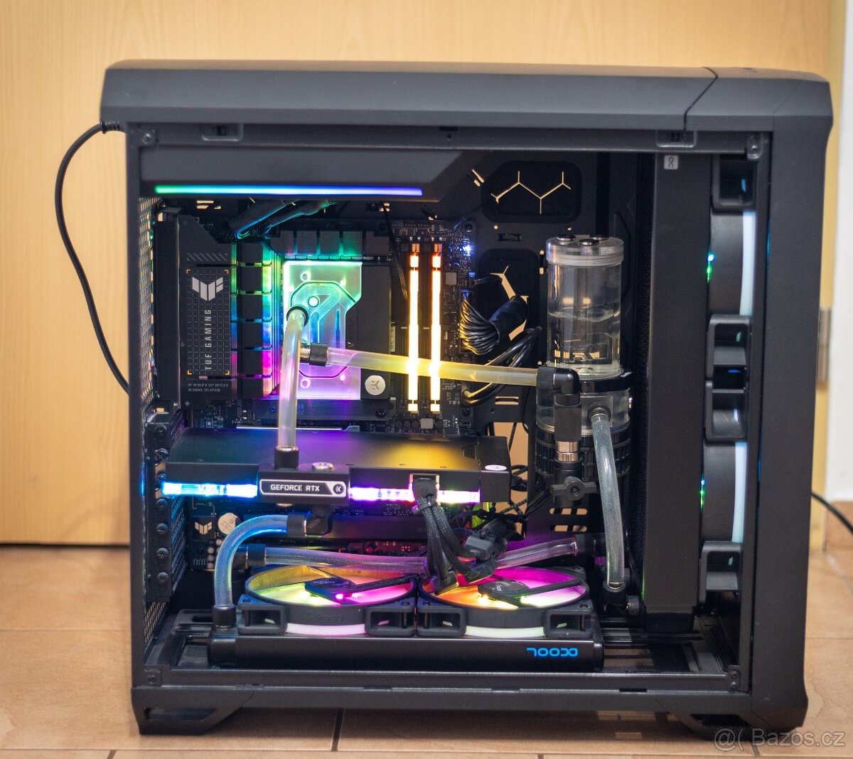 Prémiový herní PC s vodním chlazením - 3