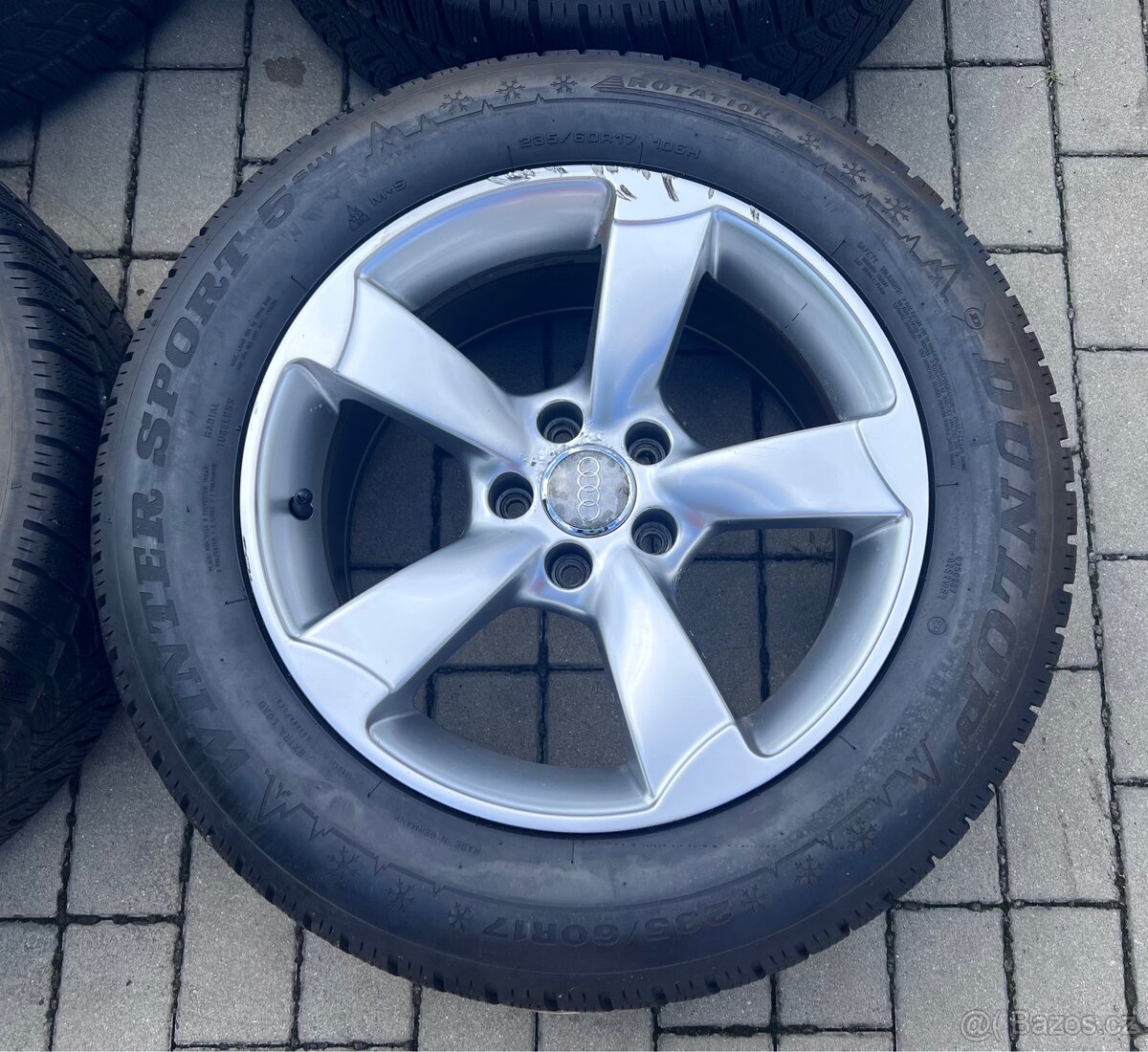 Audi A8 - 17" alu + zimní 235/60 R17 Dunlop - 3