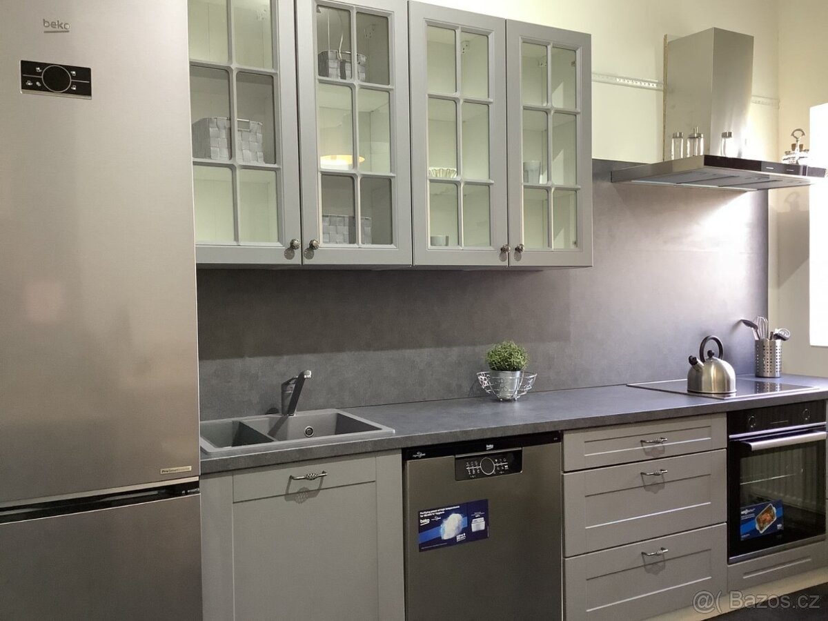 Moderní kuchyně v šedé barvě CARMEN - 3