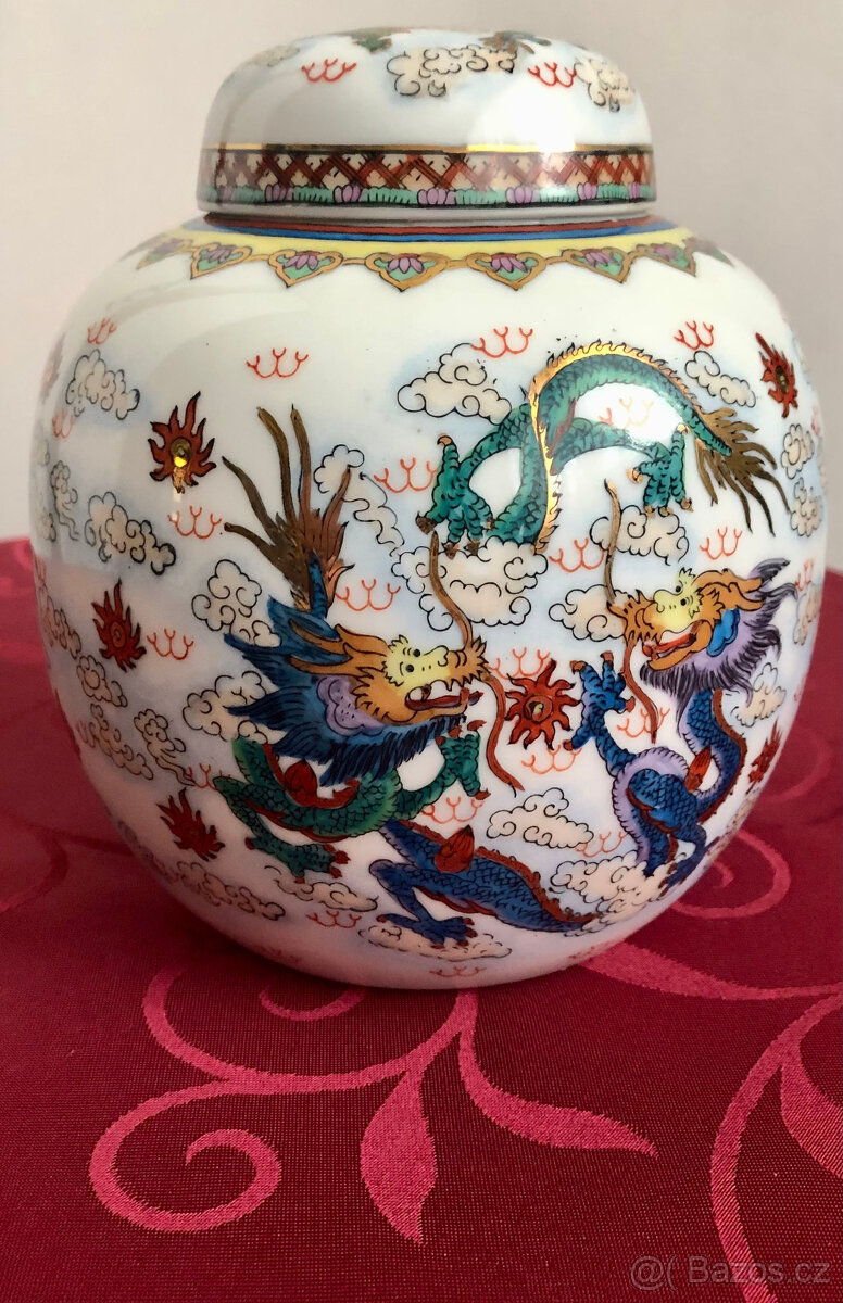 Porcelánová čínská dóza s víčkem, obsah 1,2 litru - 3