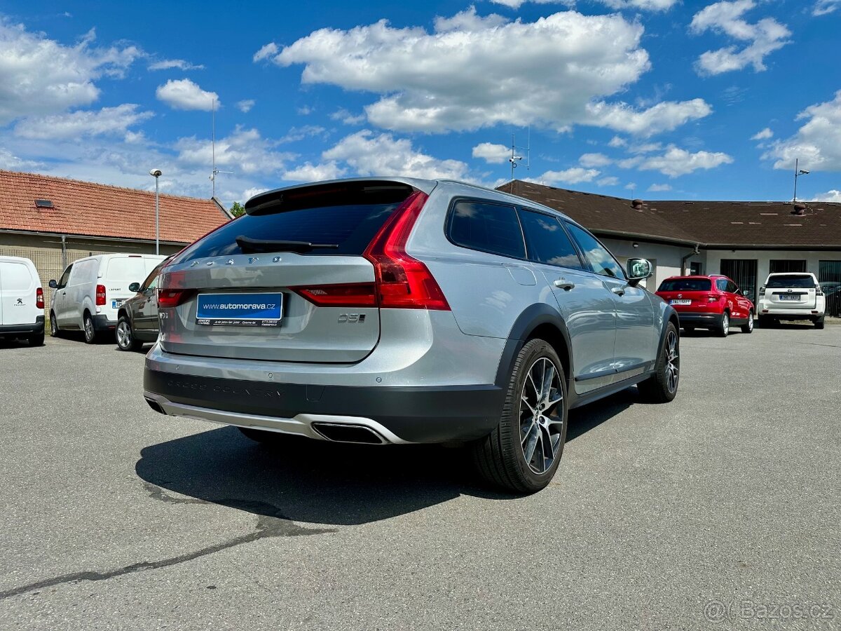 Volvo V90 D5 Cross Country AWD - DPH - 3
