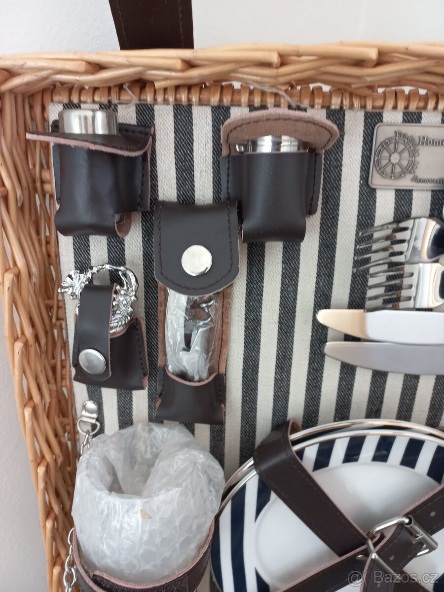 Krásný nový piknikový koš - 3