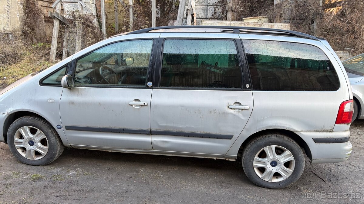 ford galaxy - 3