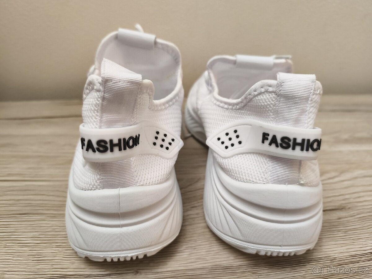 Nové dámské tenisky vel. 40 - 3