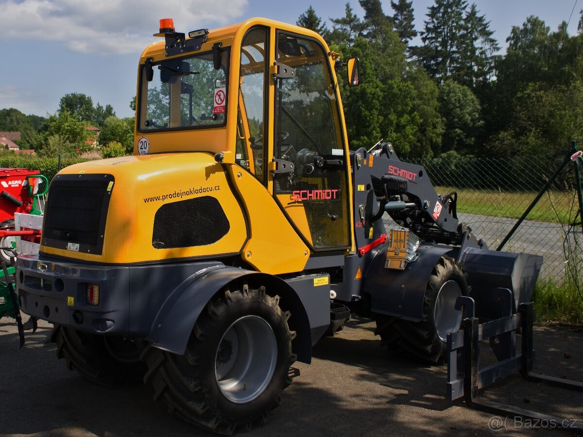 Nakladač SCHMIDT - 3