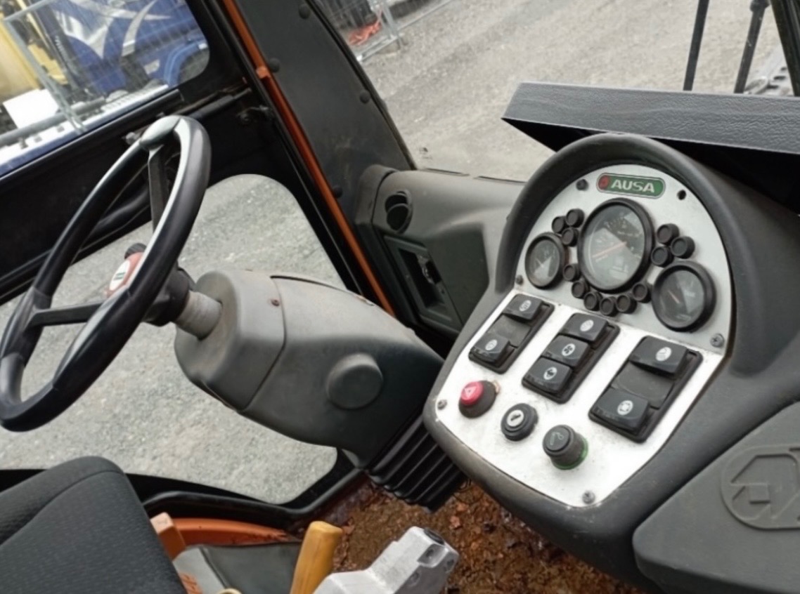AUSA m 300H - 3