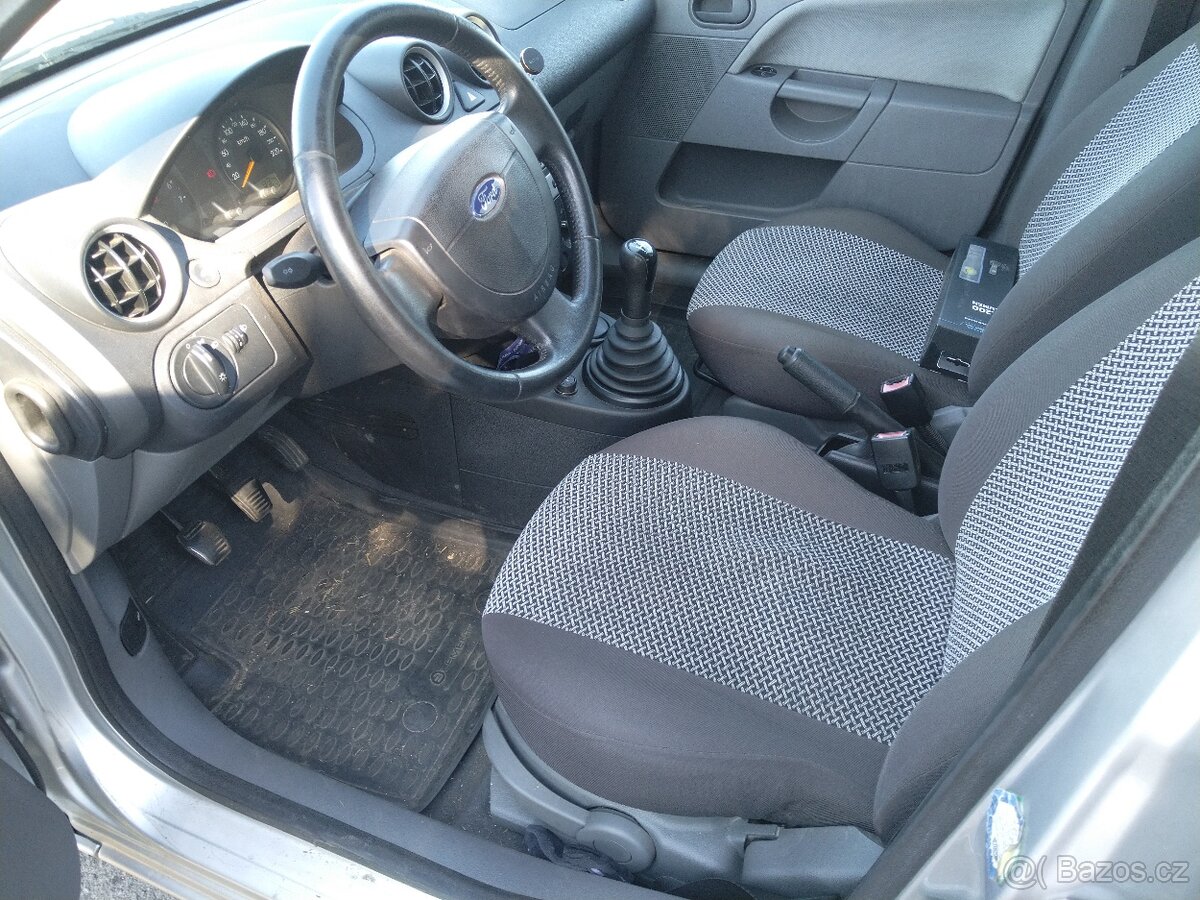 Ford fiesta - 3