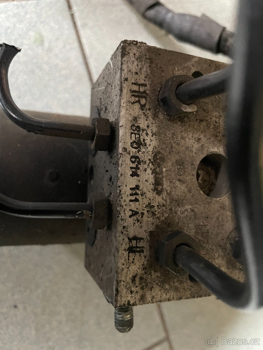 vw passat b5.5 4x4 abs jednotka - 3