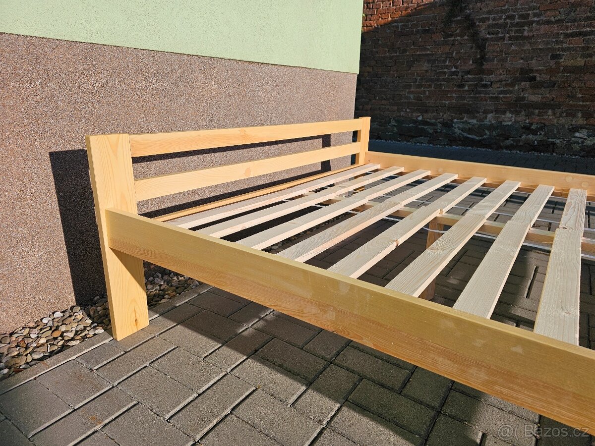 Masivní borovicová postel 160x200 s roštem - 3