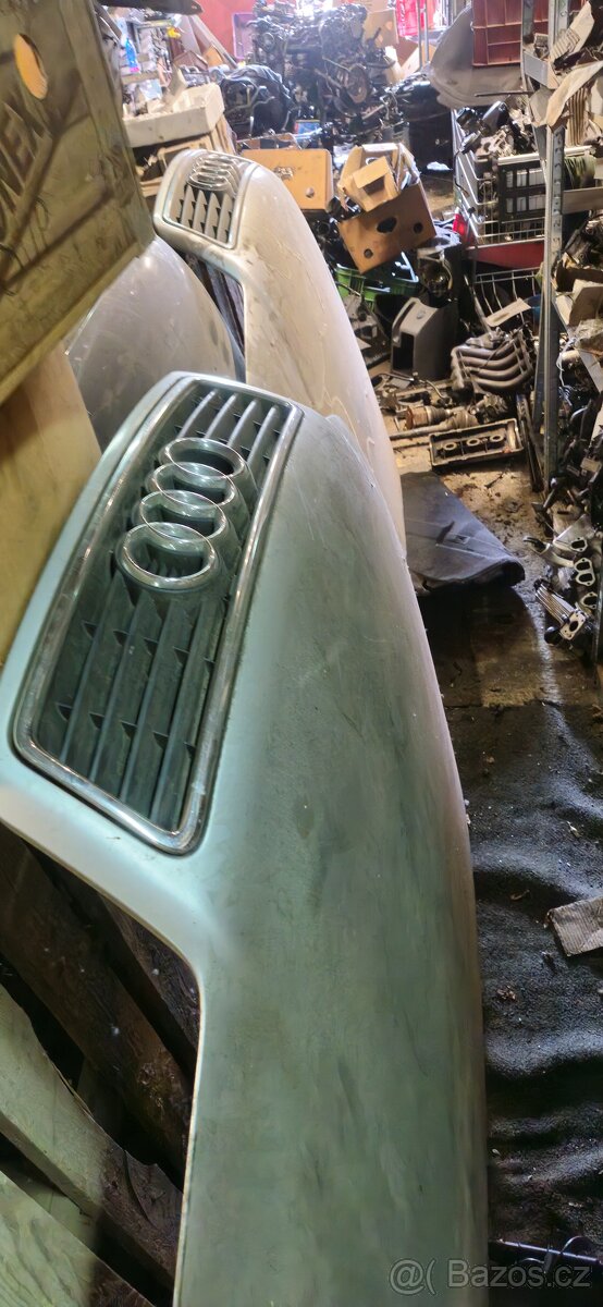 Kapota maska audi A6 4B C5 predface - 3