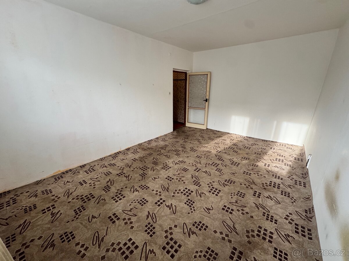 Nabízím pronájem bytu 2+1 - 3