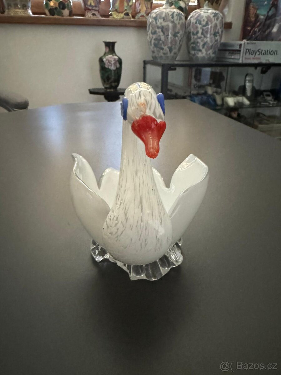 skleněná labuť Československo - 3
